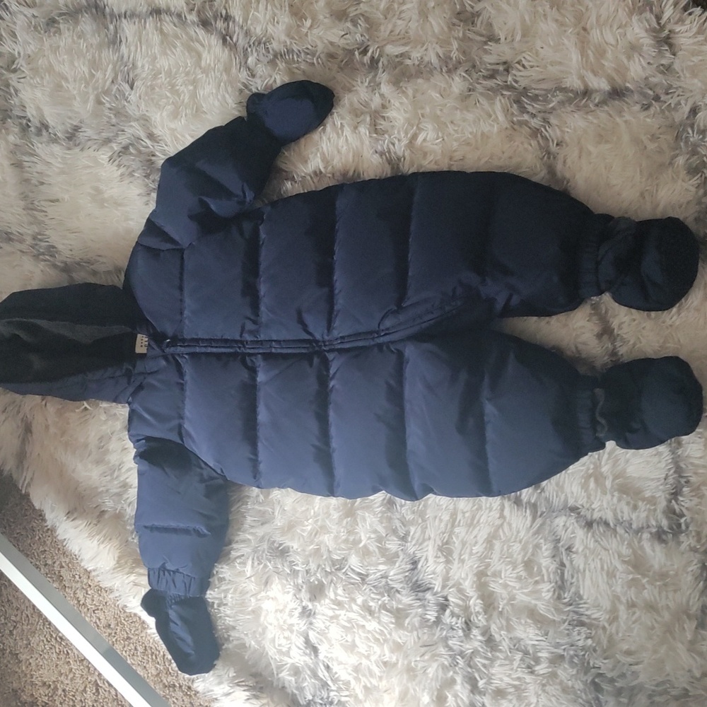 Baby Gap snowsuit 0-6 months